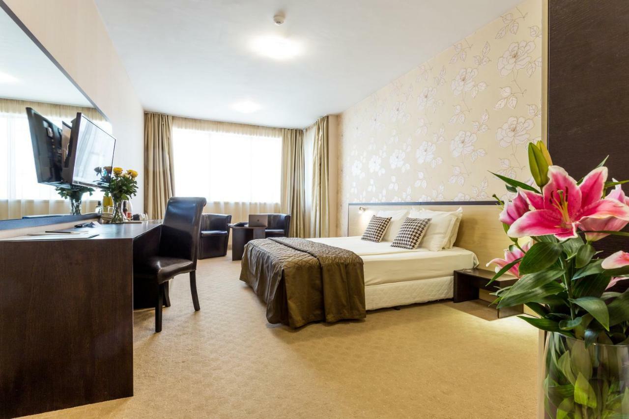Avenue By Hmg-free Parking-free Wi-fi Hotel Sofia